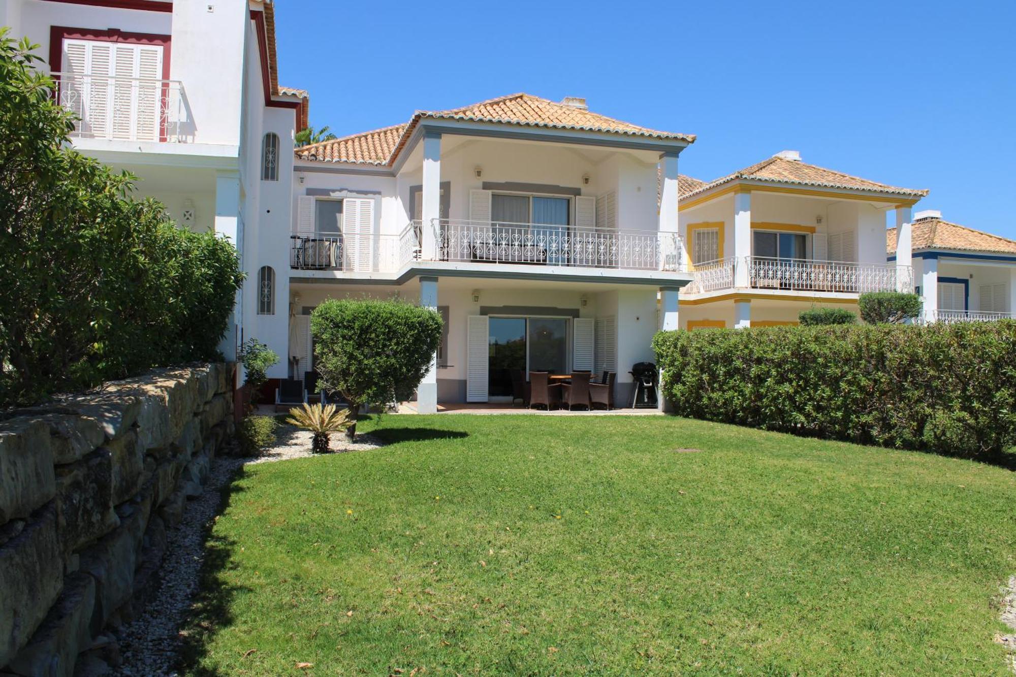 Luxury 2 Bedroom Apartment With Private Garden Almancil Bagian luar foto