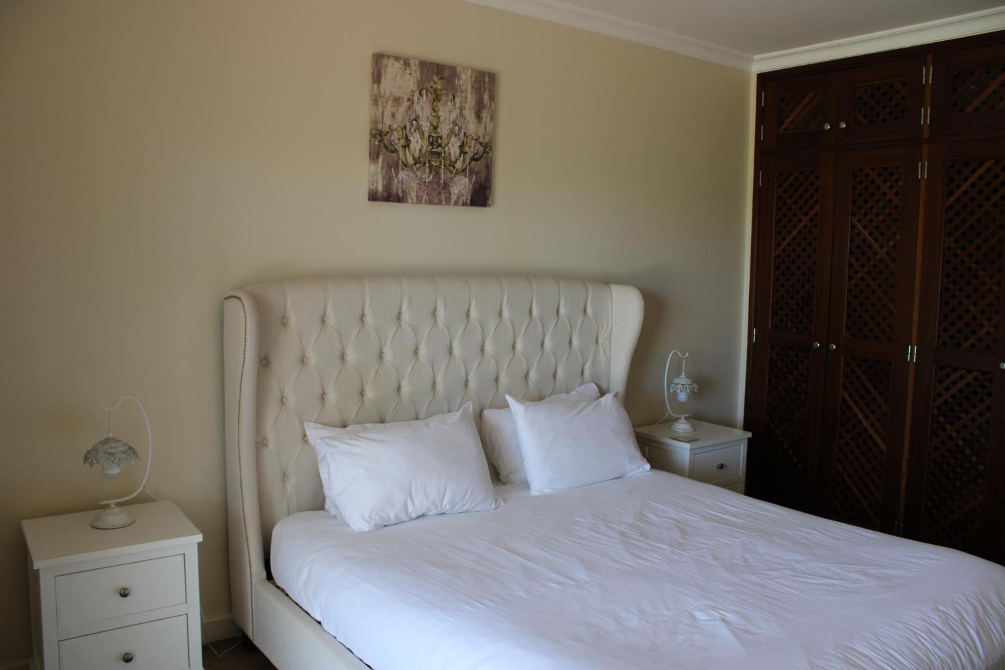 Luxury 2 Bedroom Apartment With Private Garden Almancil Bagian luar foto