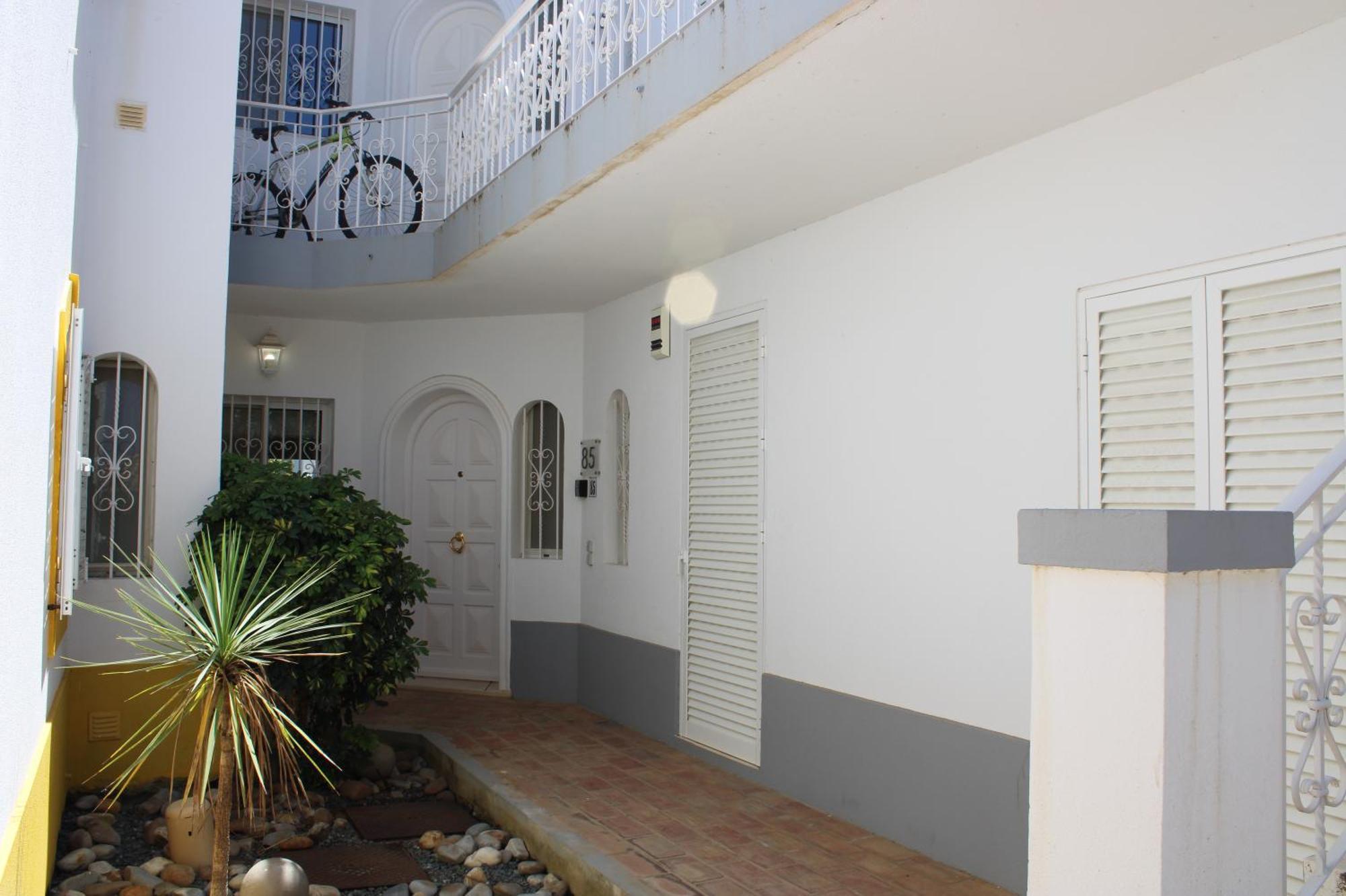 Luxury 2 Bedroom Apartment With Private Garden Almancil Bagian luar foto